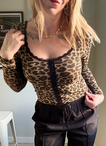 88 Leopard Print Lace Trim Long Sleeve