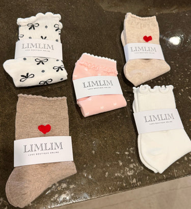 LIMLIM Red Heart Earth Socks
