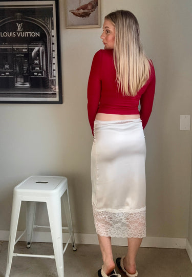 88 V Neck Lace Panel Long Sleeve