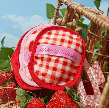 The Original MakeUp Eraser Strawberry Fields