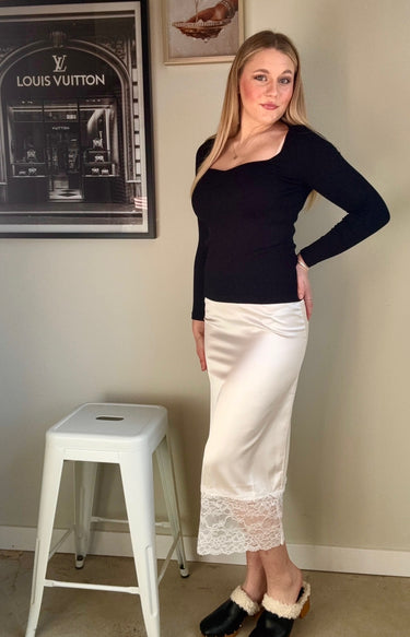 C'est Moi Seamless Rib Sweetheart Long Sleeve Top