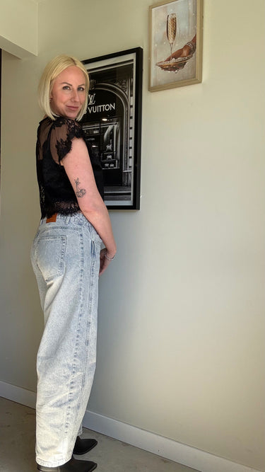Kuwalla Jacquline Barrel Leg
