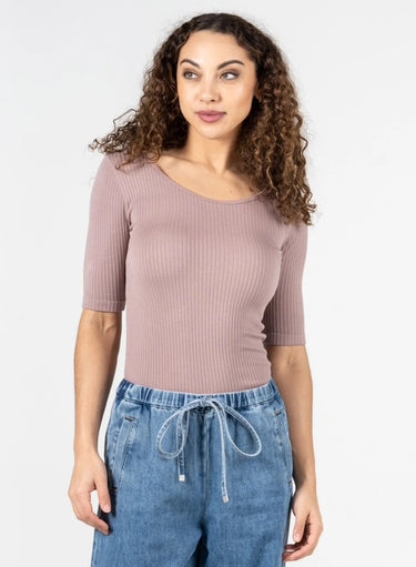 C'est Moi Rib Short Sleeve Fitted Crew Neck Tee